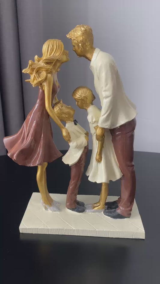 4'lü Aile Dekoratif Heykel&biblo